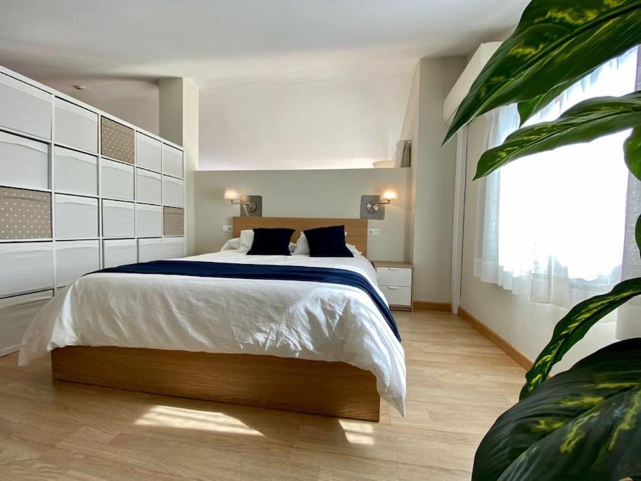 Exclusive Beachfront Penthouse Almayate Alto Zewnętrze zdjęcie